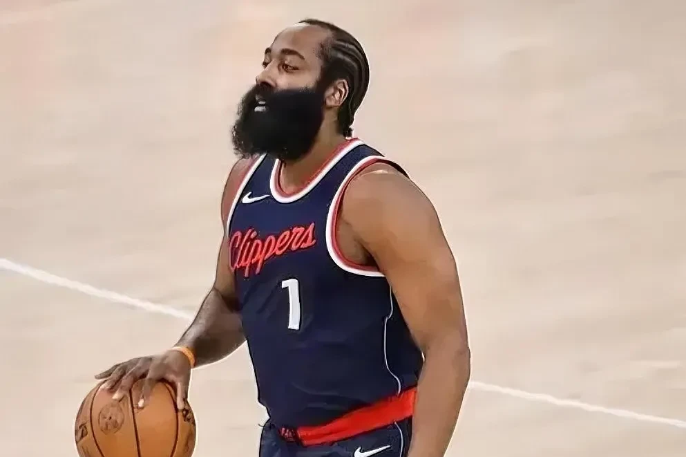 关于哈登遭遇七持续失利，皇家马德里教练压力巨大！的信息